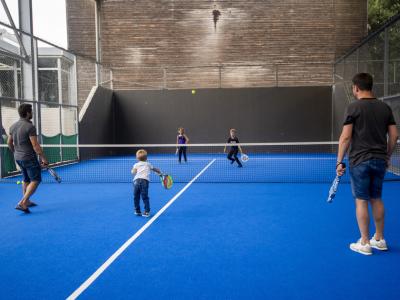 Terrain de padel couvert